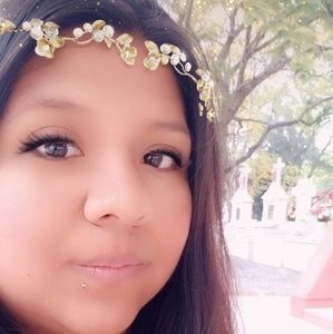 Meet your Posher, Karina